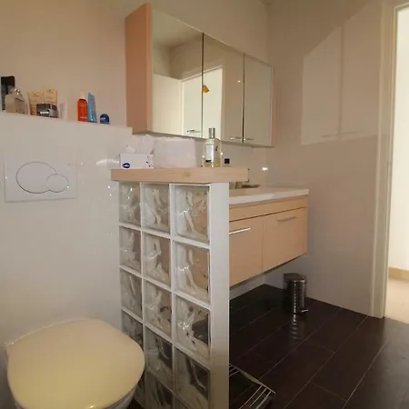 Alc 38 Oxford Apartment