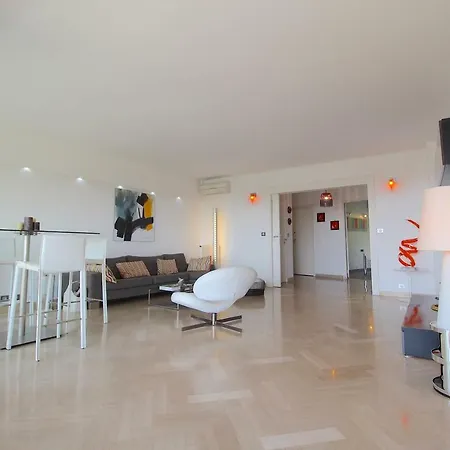 Alc 38 Oxford Apartment *